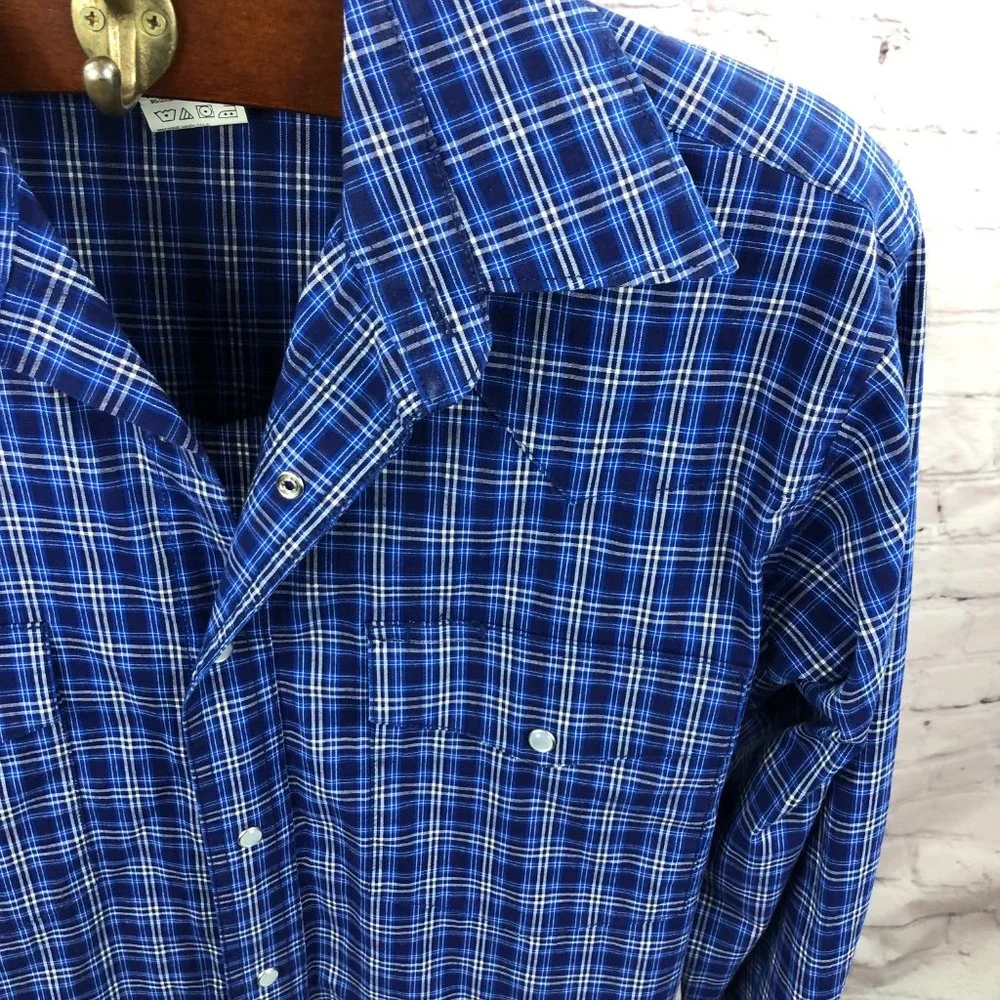 SOLD Men's wrangler pearl snap western shirt sz medium - Picture 2 of 5